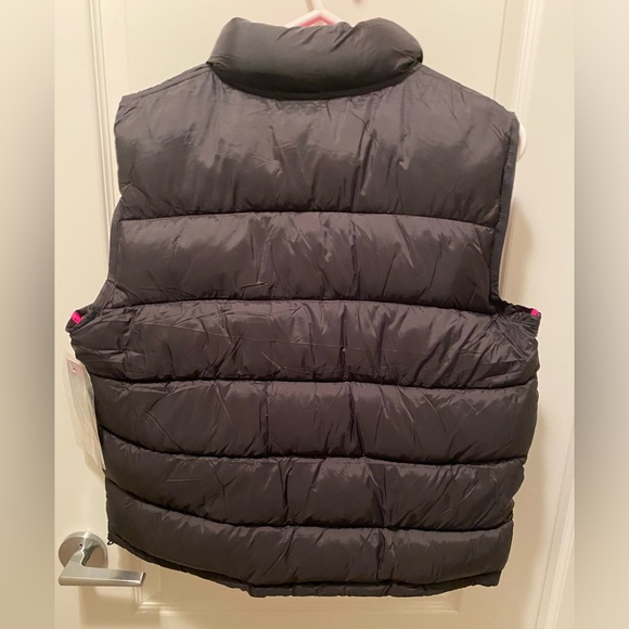 Brand new reversible puffer vest - Picture 2 of 5
